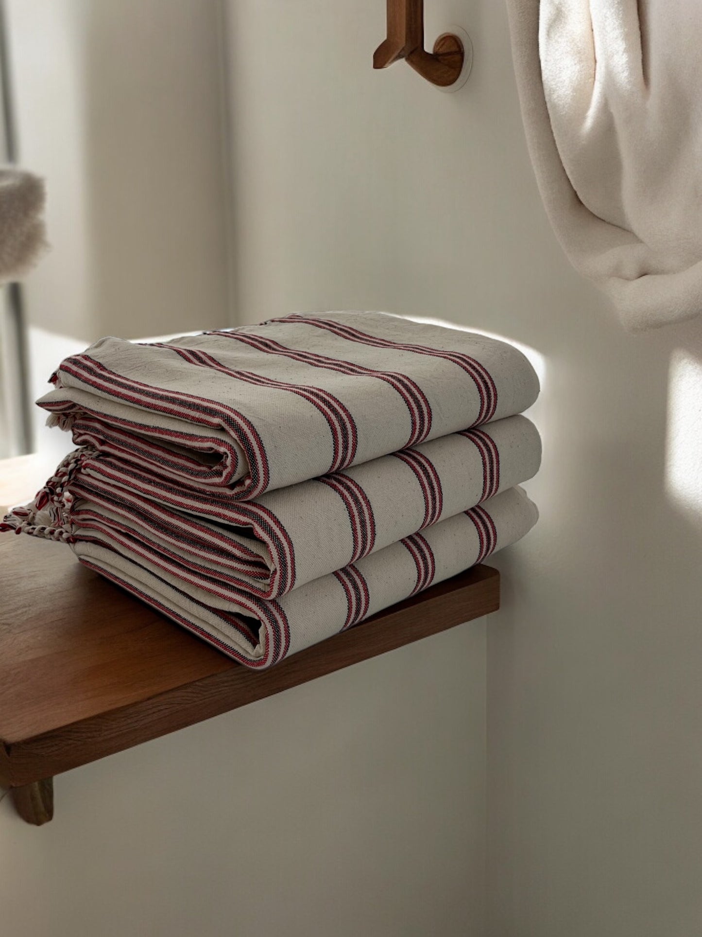 Erine striped 100% cotton bath and beach towel