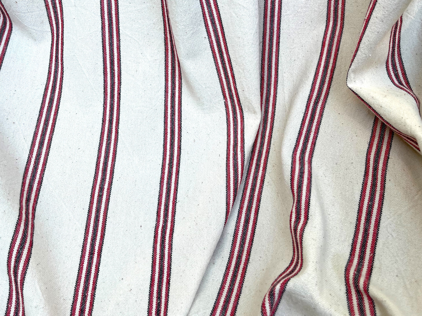 Erine striped 100% cotton bath and beach towel